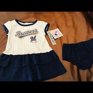 Toddler girls’ Milw. Brewers sundress & bloomers